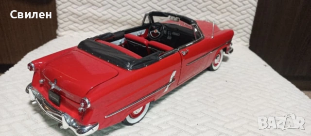 Ford cristaline 1953 (1:18), снимка 2 - Колекции - 53301094