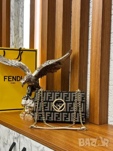 чанти fendi , снимка 4 - Чанти - 49158083