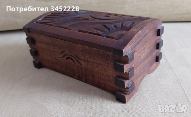 дърворезба кутия за ценители 