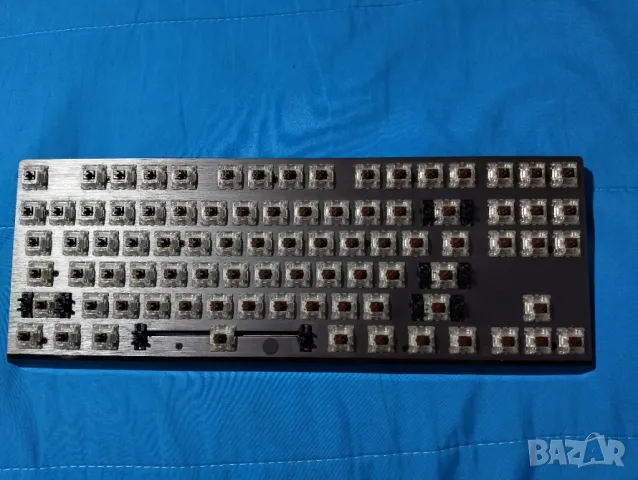 Клавиатура Cooler Master MK730 TKL, снимка 5 - Клавиатури и мишки - 46875541