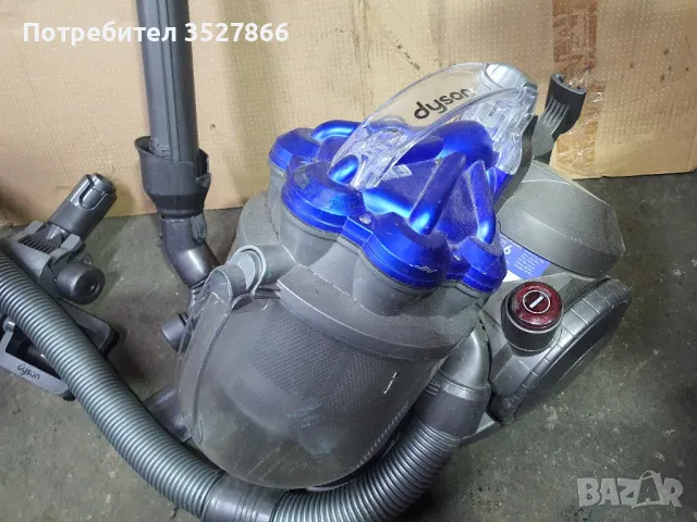 Прахосмукачка Dyson, снимка 3 - Прахосмукачки - 48409881