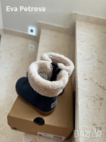 Ugg детски боти ботушки 23.5 номер 14.5см стелка, снимка 5 - Детски боти и ботуши - 46946439