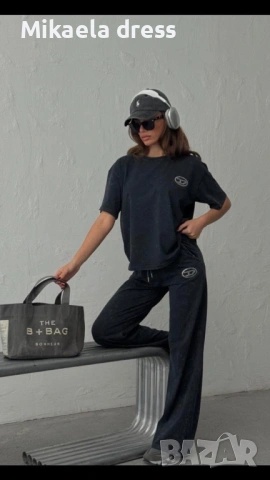 Разкошен ежедневен и много удобен сет от Diesel в сив цвят. Подходящ за разнообразни поводи и активе