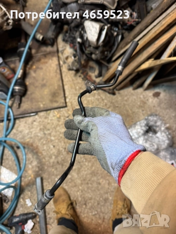 Маркуч или шлавка за двигател на Мерцедес Mercedes 2.2Cdi само за 5лв. 