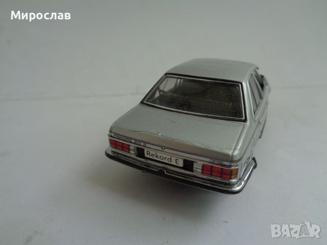 1:43 Schuco Opel REKORD КОЛИЧКА ИГРАЧКА МОДЕЛ , снимка 4 - Колекции - 46071244