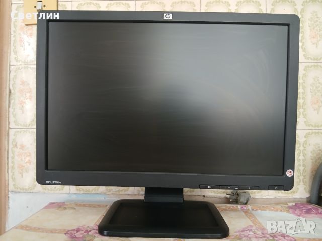 HP LE1901w монитор 19"