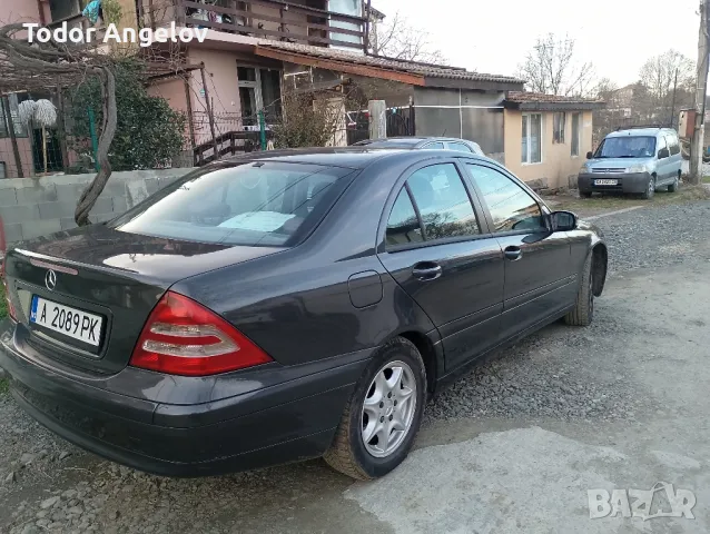 Мерцедес c220 , снимка 12 - Автомобили и джипове - 48666487