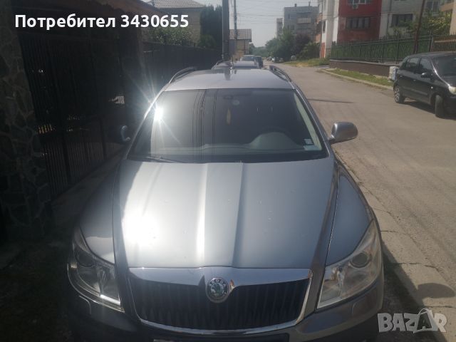 Продава Шкода Октавия Скаут, снимка 1 - Автомобили и джипове - 45997107