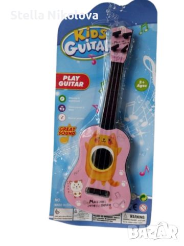 Детска мини розова китара, снимка 1 - Музикални играчки - 45415249