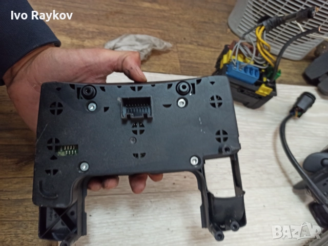 MMI РАДИО ПАНЕЛ AUDI A6 C6/4F (2004-2011) , 4F1919610K, снимка 4 - Части - 52025543