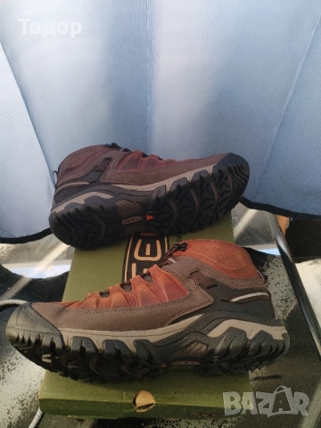 KEEN Targhee 3 Mid Wp boots , снимка 6 - Спортни обувки - 51839222