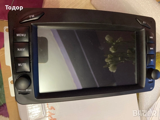 Мултимедиа Мерцедес Вито Виано