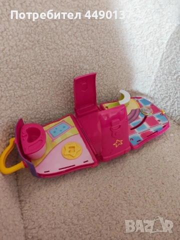 Кукленска къща с допълнително 4 кукли като чанти, снимка 3 - Други - 53847947