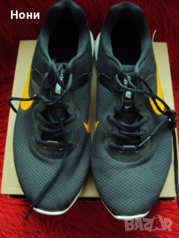 Маратонки Nike