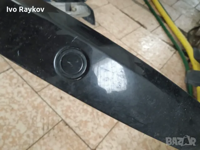 Лайстна предна броня за Mercedes , 2038856221 , снимка 5 - Части - 49960564