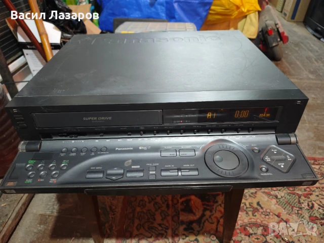 Видео рекордер PANASONIC NV-HS1000, снимка 2 - Плейъри, домашно кино, прожектори - 50984577