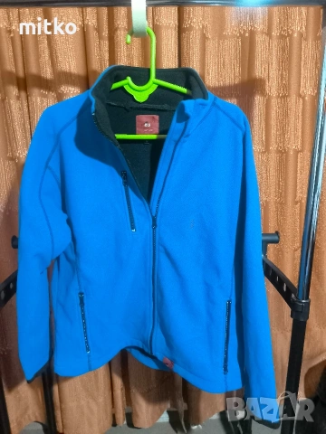 Bekken & Stron , полар