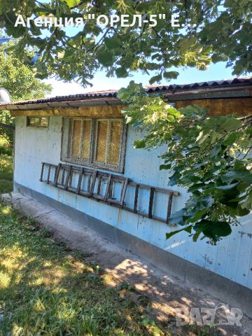 Продава къща с.Борнарево,община Радомир, снимка 3 - Къщи - 46399780