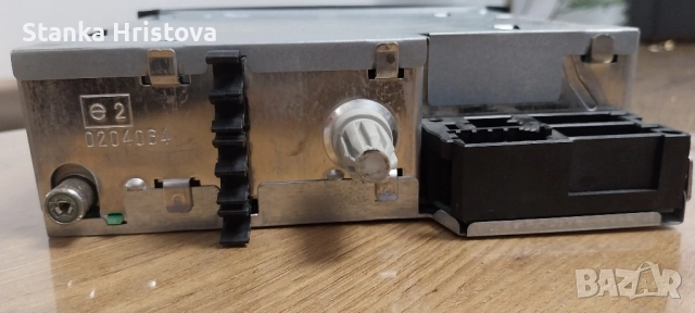 Оригинален CD плейър Renault. , снимка 5 - Аксесоари и консумативи - 52138701