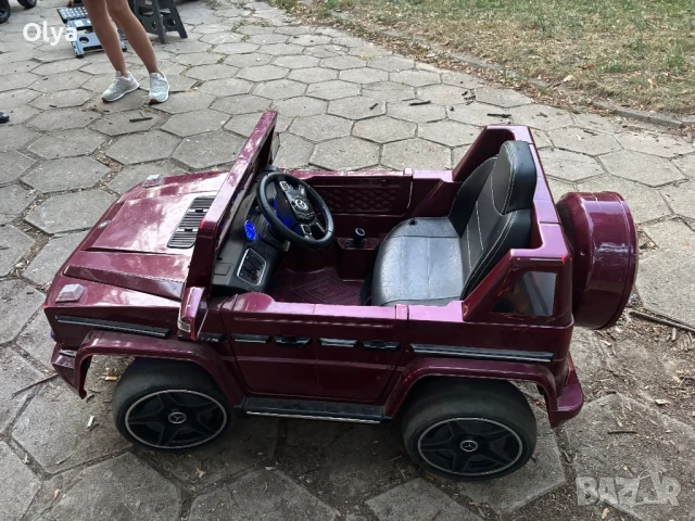 Mercedes G63 акумулаторна кола, снимка 4 - Детски велосипеди, триколки и коли - 51230679