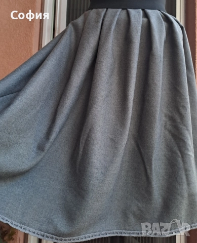 Нова,вълнена пола,р-р С/М и Л/ХЛ