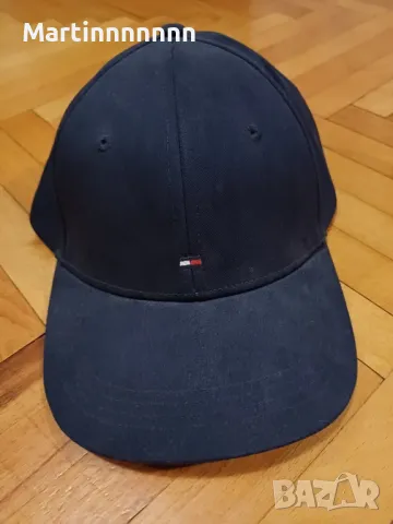 Шапка TOMMY HILFIGER , снимка 1 - Шапки - 48995568