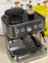 Кафемашина кафе автомат с вградена мелачка, снимка 2