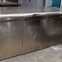 Хладилна маса, снимка 1 - Обзавеждане на кухня - 45435038
