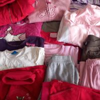 Детски дрехи 3/4 год.- блузи, якета, дънки, снимка 2 - Детски комплекти - 45147158