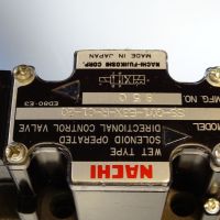 Хидравличен разпределител NACHI SS-C01-E3X-R-C1-20 solenoid operated directional valve, снимка 2 - Резервни части за машини - 45239509