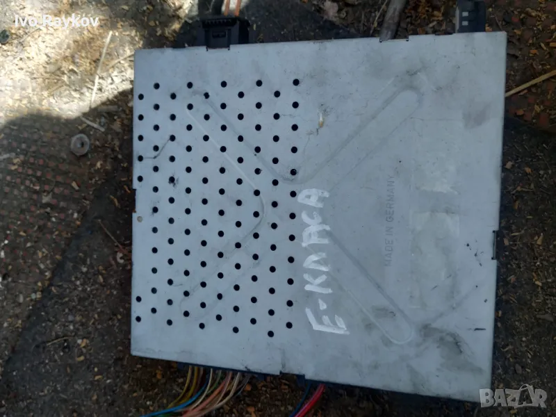 Усилвател BECKER за Mercedes-Benz Е класа W211-2002-2008 ,211 827 16 42, снимка 1