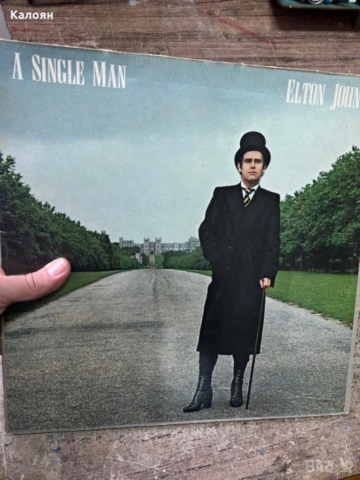 Грамофонна плоча - Elton John - A single man, снимка 1
