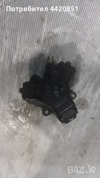 Помпа За Високо Налягане (ГНП) За Toyota Matrix 2002 - 0445010050 , 33100-27500, снимка 1