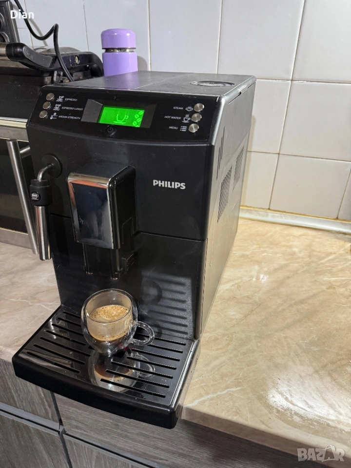 Кафе машина Philips HD8831 – автоматична еспресо машина, снимка 1