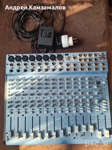 Alesis Multimix16 mixer, снимка 1