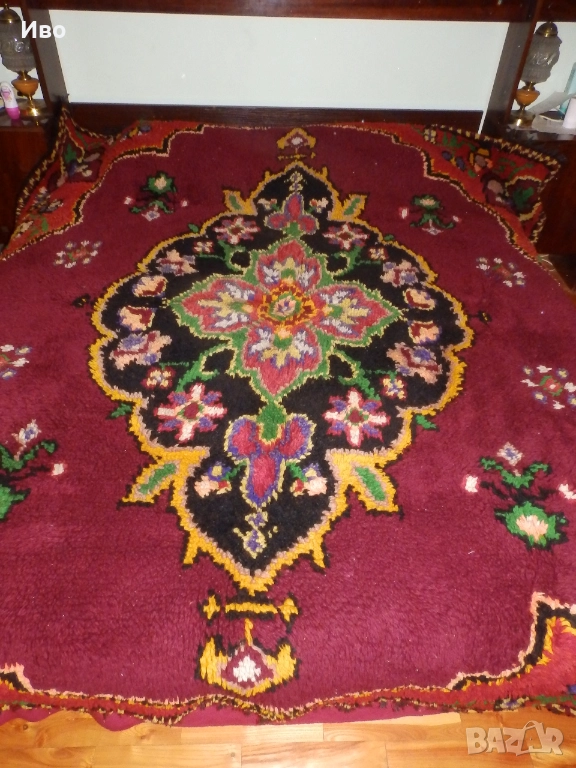 Вълнен китеник Царска корона, снимка 1