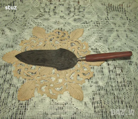 Антикварна лопатка за следкиши, снимка 3 - Прибори за хранене, готвене и сервиране - 50239639