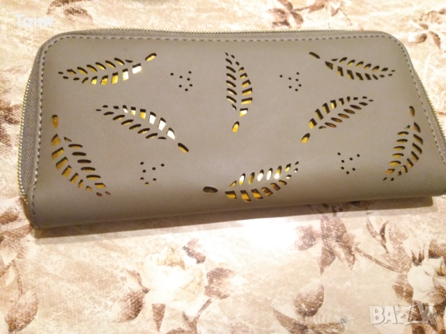 Ново Дамско Кожено Портмоне 