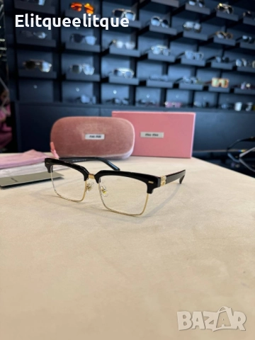 очила с черен обикновен калъф и Ув защита miu miu, снимка 13 - Слънчеви и диоптрични очила - 52185477