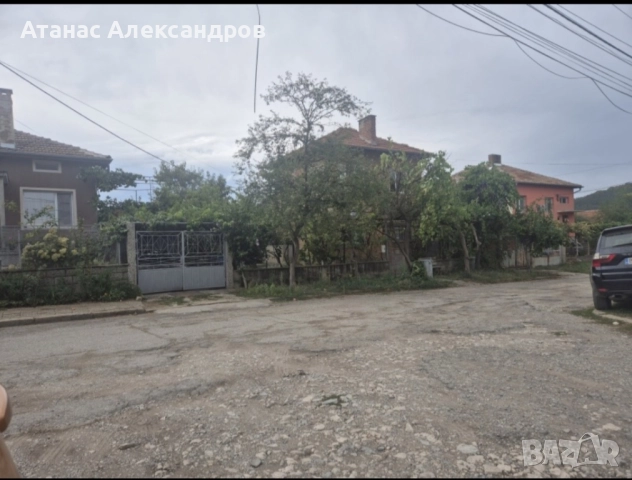 Продавам, заменям къща в град Дебелец , снимка 13 - Къщи - 51805547