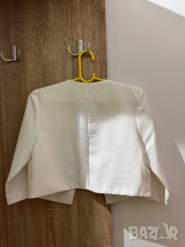 Дамско булеро , снимка 2 - Жилетки - 53432811