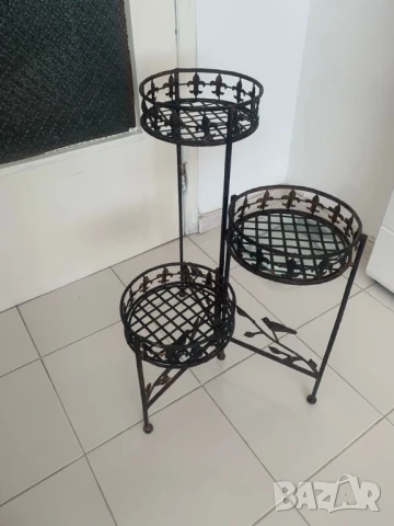 Сгъваем цветарник/ стелаж/ органайзер* Ковано желязо* Стабилен* , снимка 5 - Други стоки за дома - 51372608