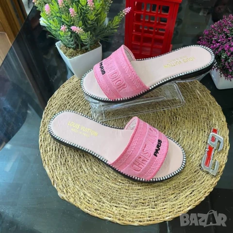 Дамски чехли на едро christian dior, снимка 4 - Чехли - 51148603