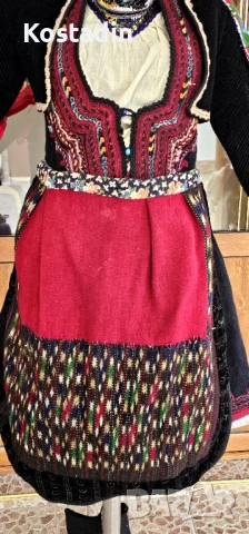 Влашка носия , снимка 2 - Антикварни и старинни предмети - 53929904