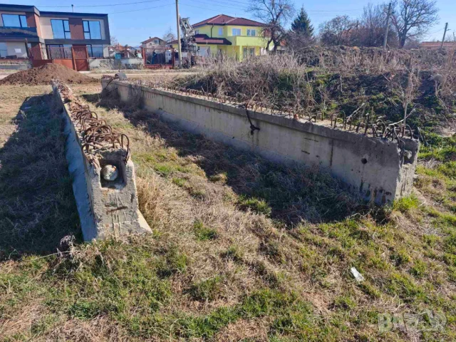 Бетон Фундамент армиран кранов път 13 метра 