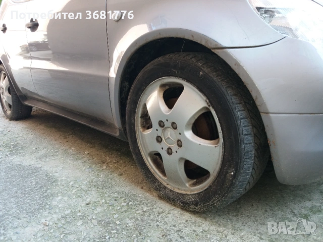 Мерцедес А190, снимка 6 - Автомобили и джипове - 53587601