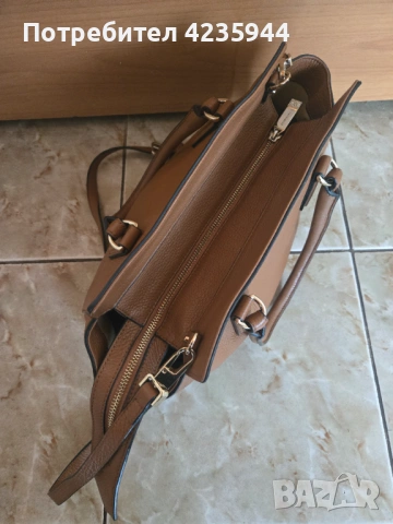 Coccinelle оригинална чанта , снимка 4 - Чанти - 53666539