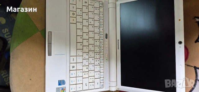 Лаптоп Lenovo, снимка 5 - Лаптопи за дома - 53617396