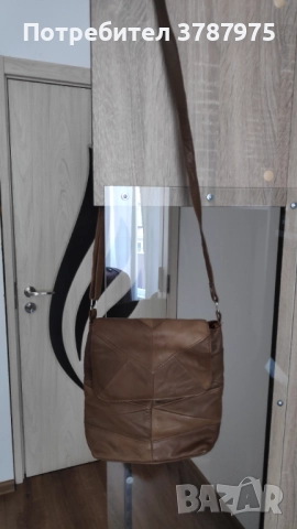 Дамска чанта, снимка 3 - Чанти - 51641927