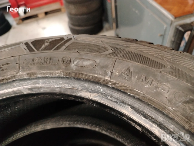 2бр.зимни гуми 175/65/15 Goodyear, снимка 6 - Гуми и джанти - 53217735